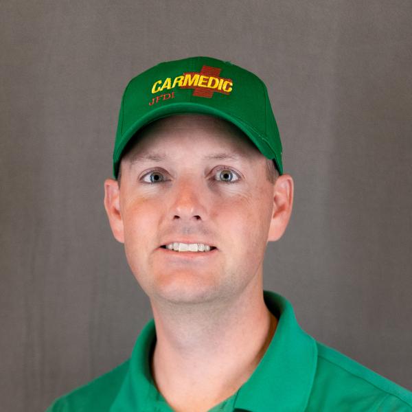 Derek Lillywhite - CarMedic technician in Tennessee
