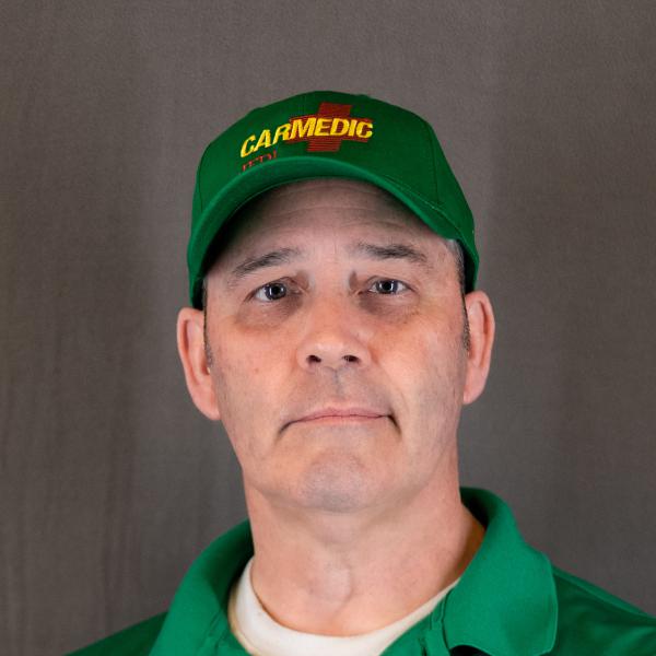 Erik Stutznegger - CarMedic technician in Oregon