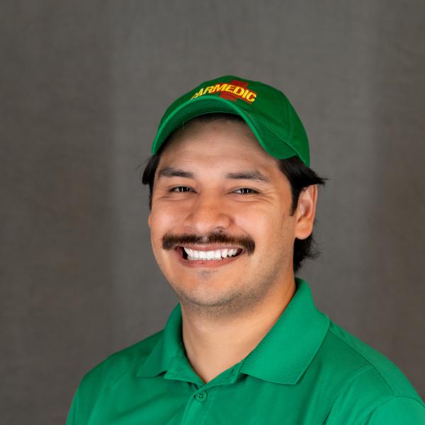 Roberto Martinez - CarMedic technician in Texas